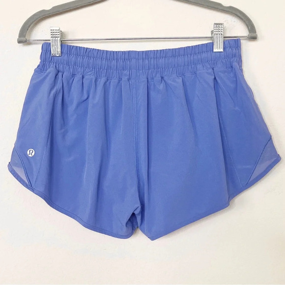 Lululemon Hotty Hot Low-Rise Lined Short 2.5"
Wild‎ Indigo - Picture 9 of 15